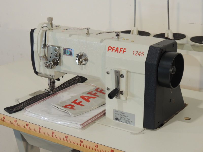 PFAFF 1245 — English