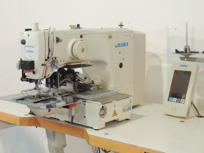 JUKI AMS-210-E  usata Macchine da cucire