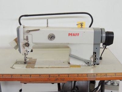 PFAFF 951-900  usata Macchine da cucire