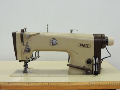 used PFAFF 487-900-910-911 - Sewing