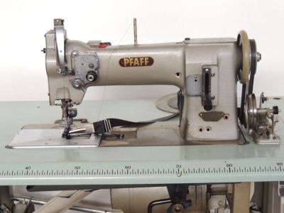 used PFAFF 153-701-01-733-01-39-31-BSM - Sewing