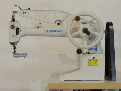 TAKING-TK-2973-LB  usata Macchine da cucire