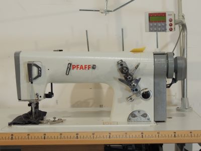 PFAFF 5487-811-01-2-47-900-75-918-03-BSN10  usata Macchine da cucire