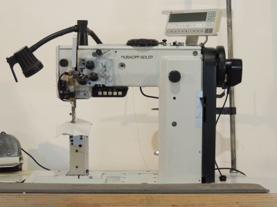 DURKOPP-ADLER 768-FA-R-373  usata Macchine da cucire