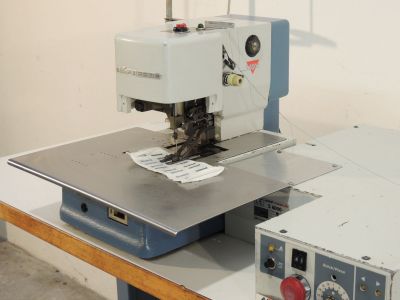 used AMF-REECE S-4000 ISBH - Sewing