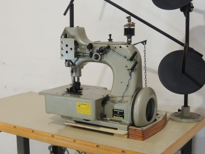 UNION SPECIAL-81200-A  usata Macchine da cucire