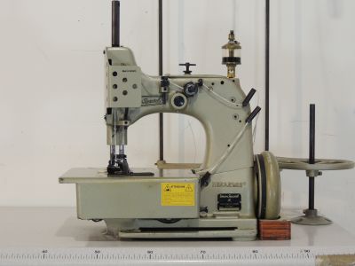 UNION SPECIAL-81200-A  usata Macchine da cucire