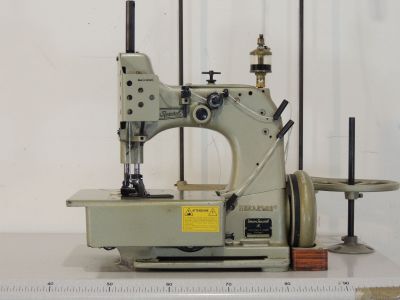 used UNION SPECIAL-81200-A - Sewing