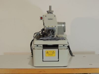 BROTHER DH4-B980-2  usata Macchine da cucire