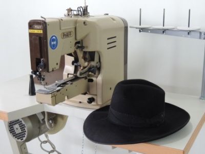 used Pfaff 3306 - 4 /02 - Hats - Sewing