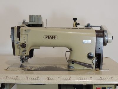 PFAFF 563 PULLER  usata Macchine da cucire