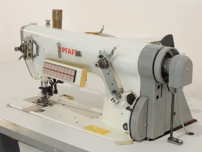 PFAFF 3811-2-55  usata Macchine da cucire