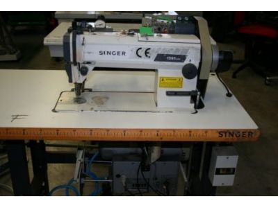 used Singer 1591 D300 B - Sewing