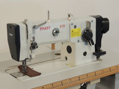 PFAFF 918-910-911-900  usata Macchine da cucire