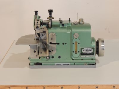 used MERROW MG-3U - Sewing