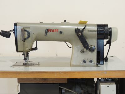 PFAFF 5487-811-900  usata Macchine da cucire