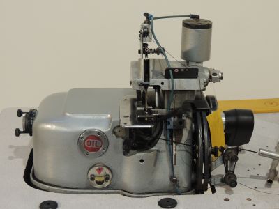 TITAN 2500-AG  usata Macchine da cucire