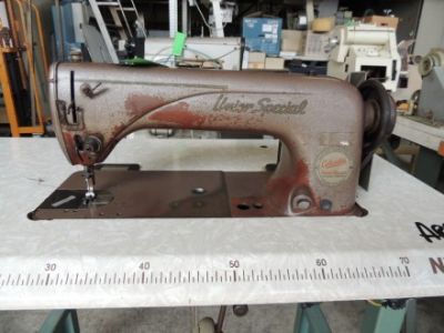 used Union Special 100 P - Sewing