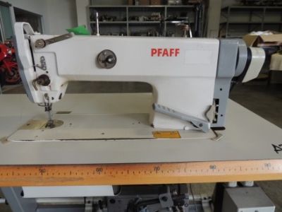 Pfaff 953-900  usata Macchine da cucire