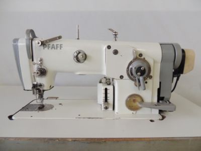 Pfaff 438-771-900  usata Macchine che cerchiamo