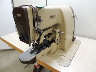 Pfaff 3337-5  usata Macchine per cucire