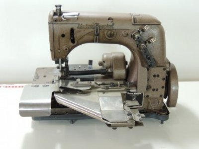 Union Special 53100 B  usata Macchine per cucire
