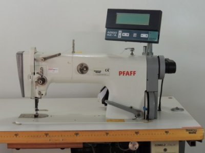 Pfaff 483-900-910-911  usata Macchine per cucire