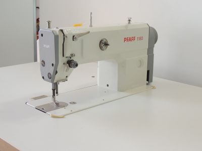 Pfaff 1183-712/02-900/24 BS  usata Macchine da cucire