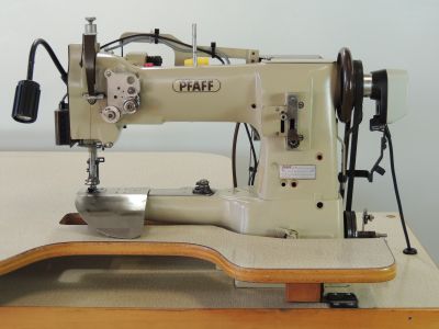 Pfaff 337-734-900  usata Macchine per cucire