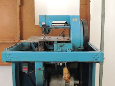 AMF-REECE 59-83  usata Macchine da cucire