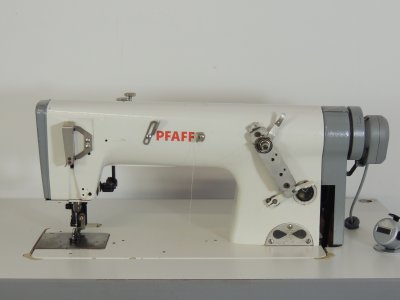PFAFF 5487-811-900  usata Macchine che cerchiamo